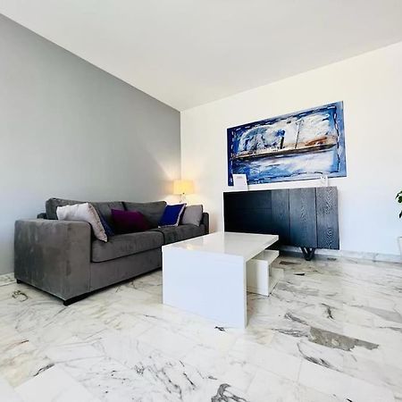 Le Pinede - Apt 4 Prs- Parking - Clim - 500M Plages Antibes Exterior foto